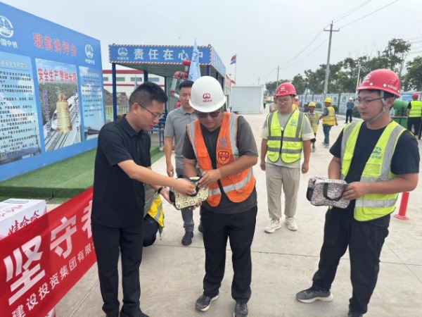 8de2956299771f68b63eae9e225c8d2